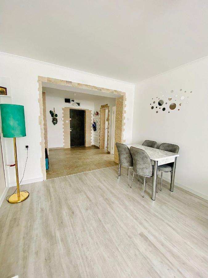 Apartament central Marly Gura Humorului Exterior foto